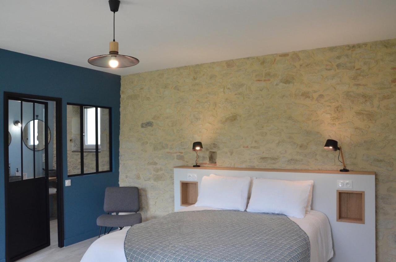Bed and Breakfast Au Petit Grain Coutures  Exterior foto