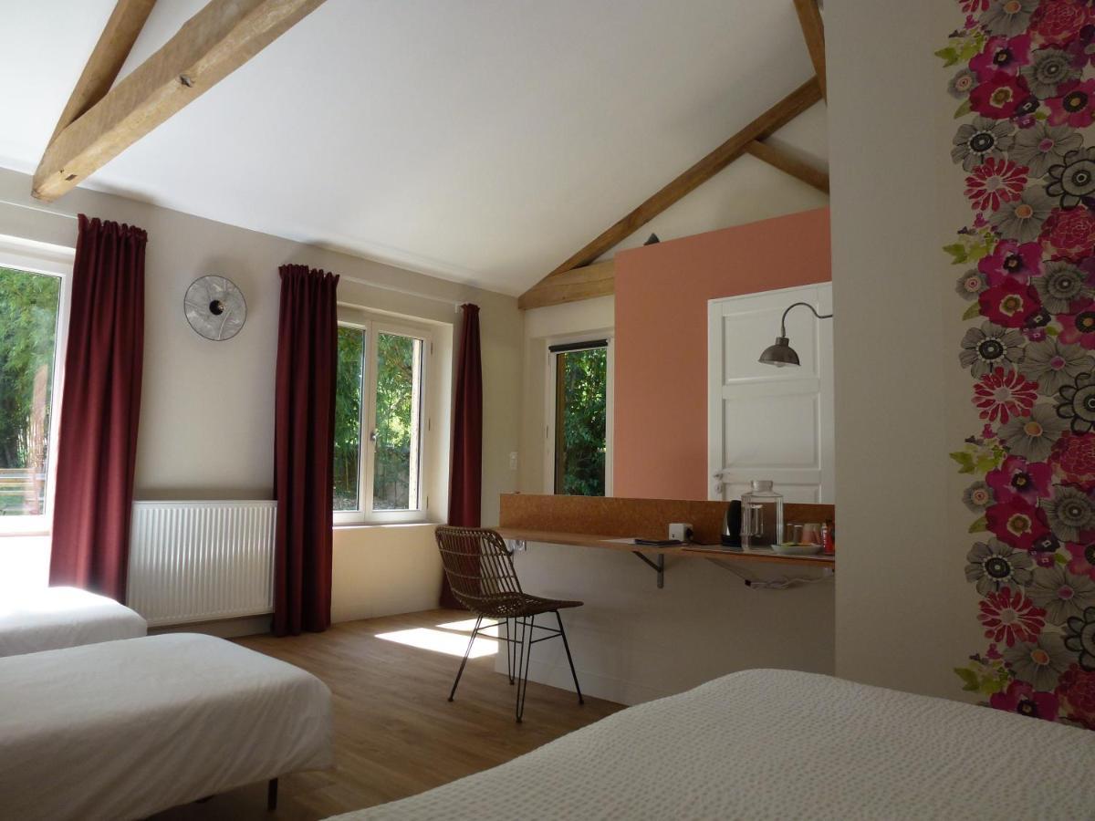 Bed and Breakfast Au Petit Grain Coutures  Exterior foto